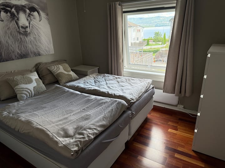 غرفة النوم 1