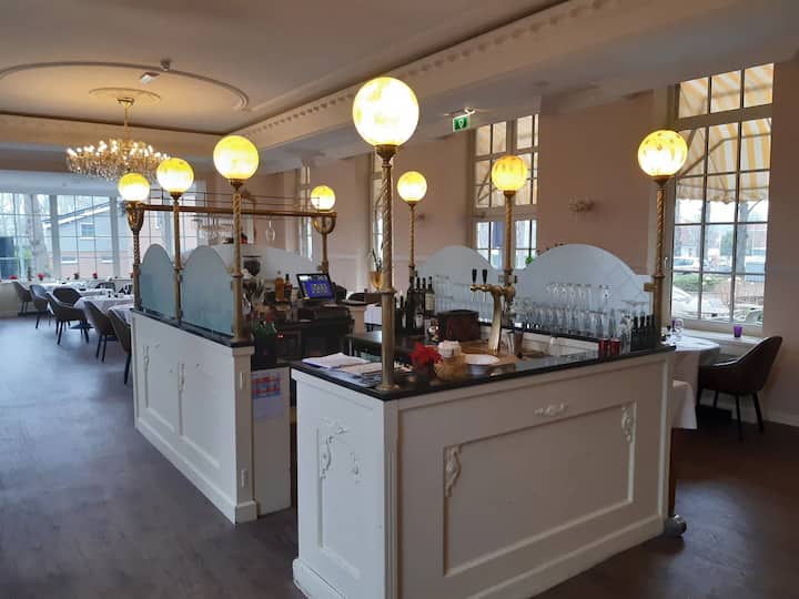 Canal Town Escape – Stay In Sluis Near Trails - Knokke-Heist