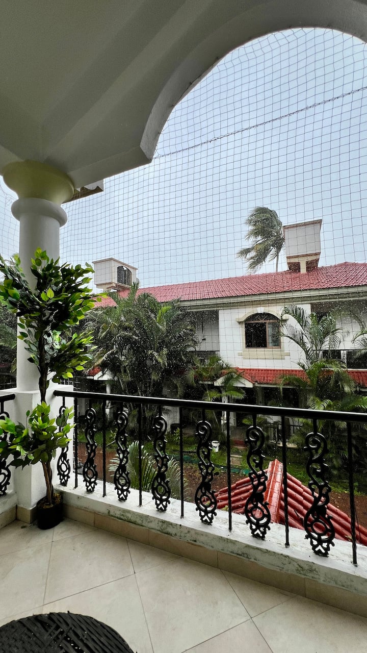 Balcony image 2
