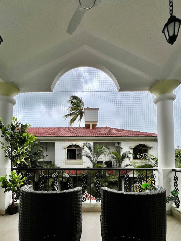 Balcony image 3