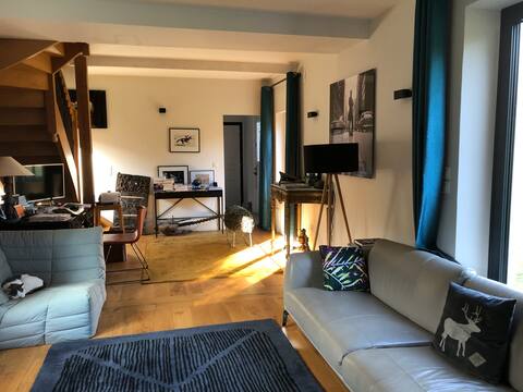 Farm with views, horses and castles. Full nature