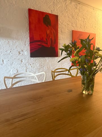 Central apartment with private Garden gallery image 2