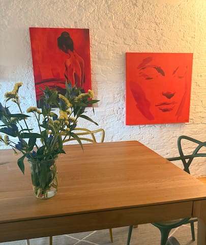 Central apartment with private Garden