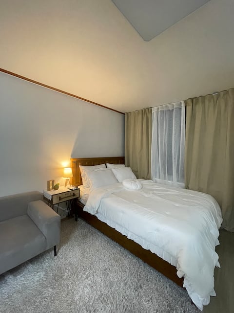 StayJungHouse43_5 minutes from Bucheon Station