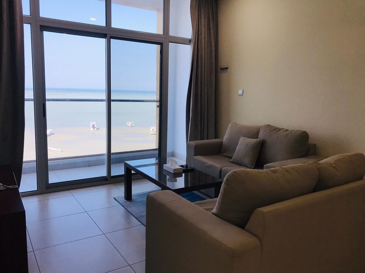 family flat sea view 2 bedroom flat - Apartments for Rent in Seef ...