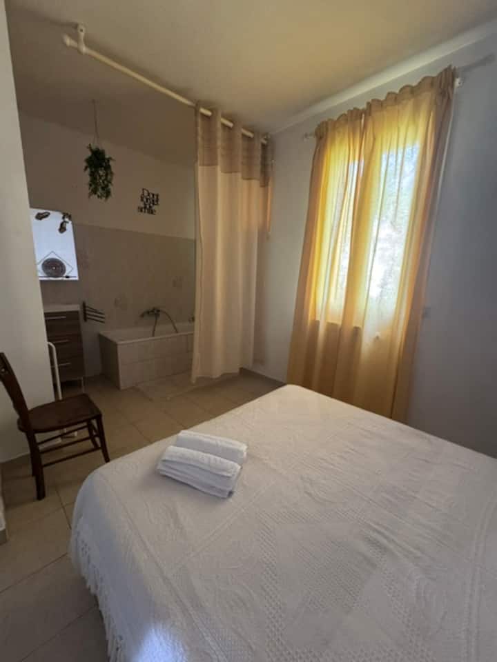 Dhomë gjumi 1