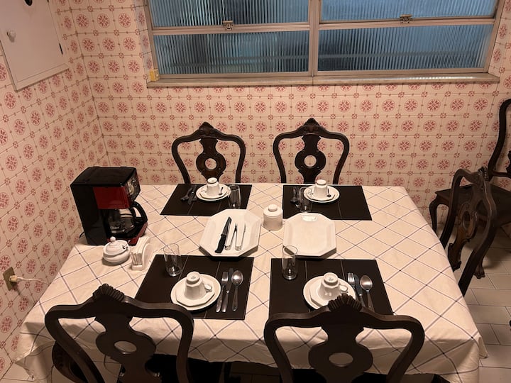 Suíte 02 Com Café Da Manhã - Vitória