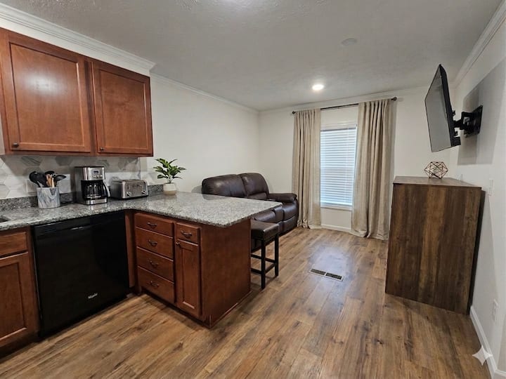 Tiny Home W/yard_grill_laundry_deck - Columbus, GA