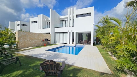 Sun Villa, Nueva Romana Beach