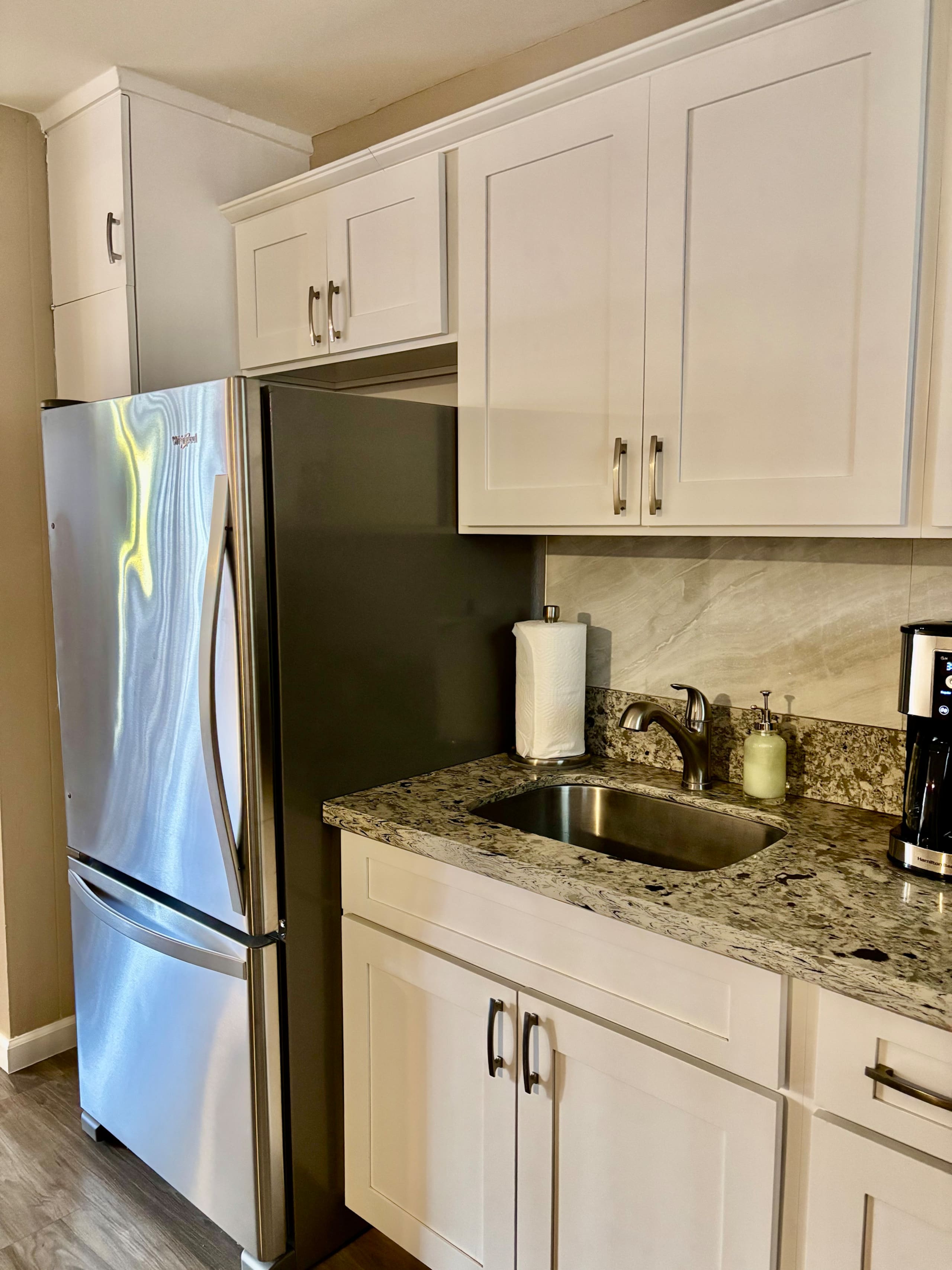Condo in Honolulu · ★4.68 · 1 bedroom · 2 beds · 1 private bath - Image 6