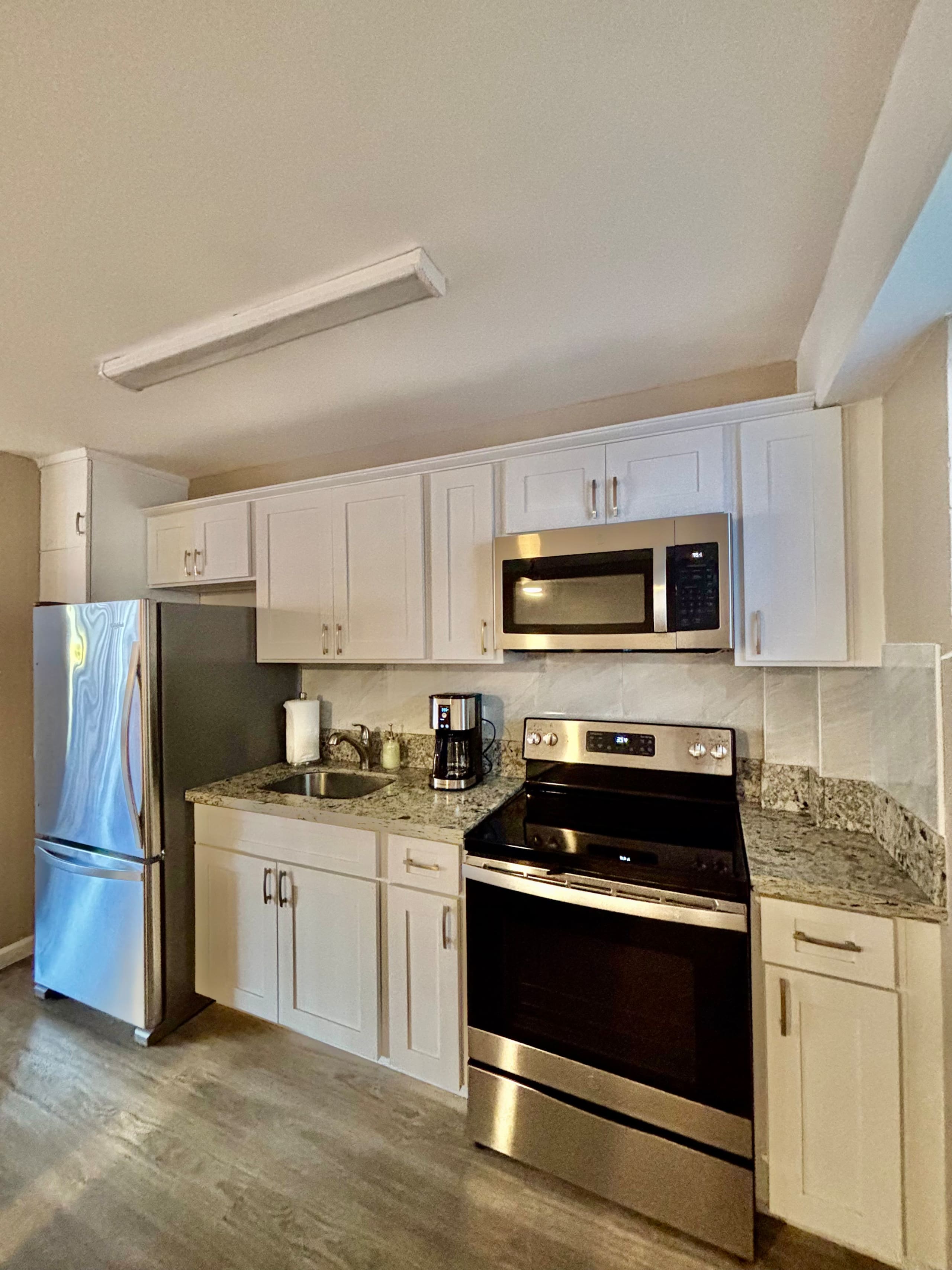 Condo in Honolulu · ★4.68 · 1 bedroom · 2 beds · 1 private bath - Image 5