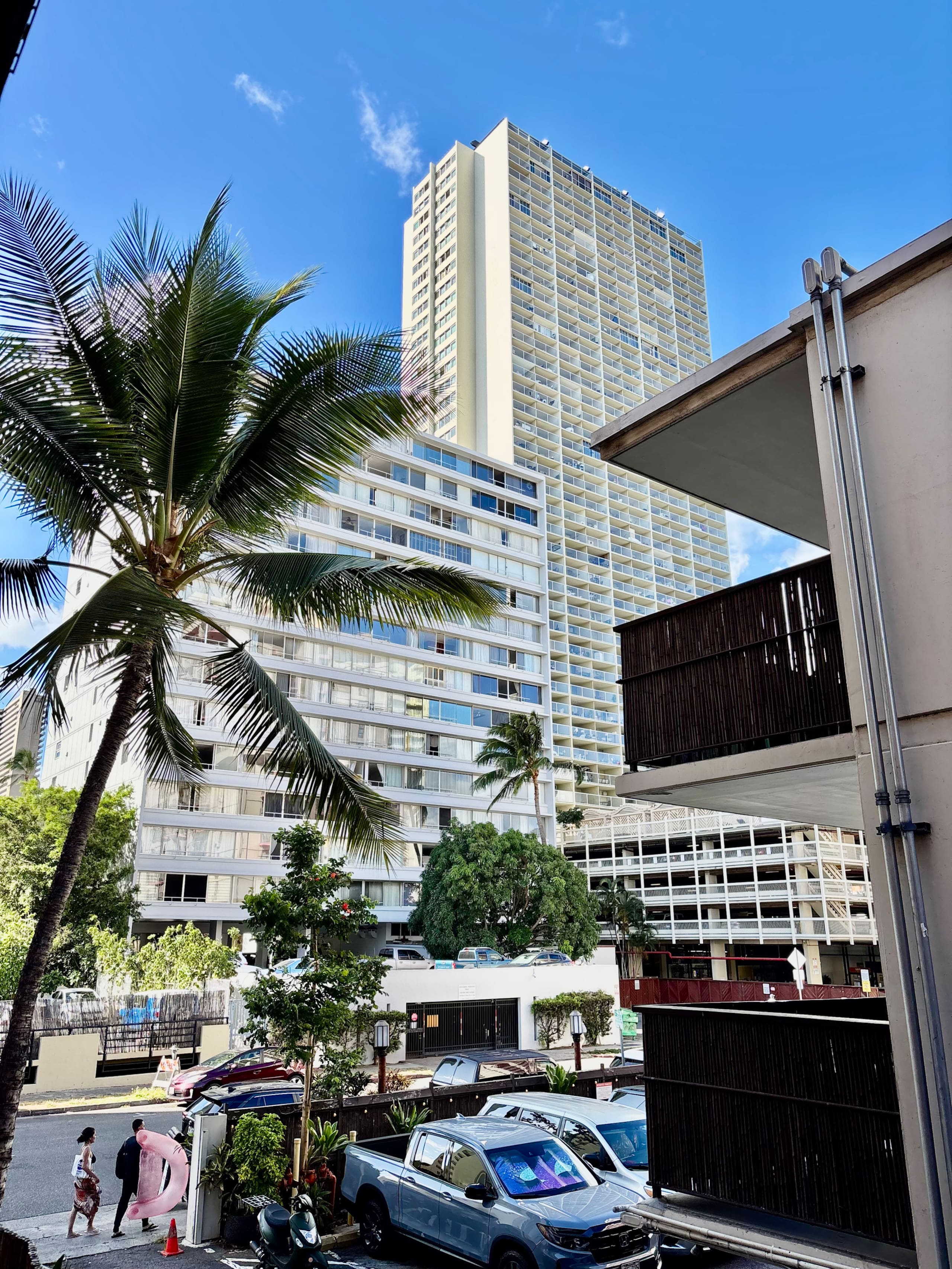 Condo in Honolulu · ★4.68 · 1 bedroom · 2 beds · 1 private bath - Image 24