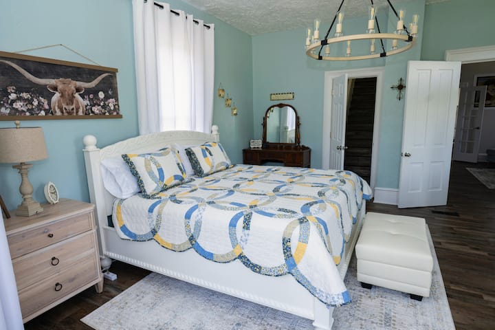 საძინებელი 1