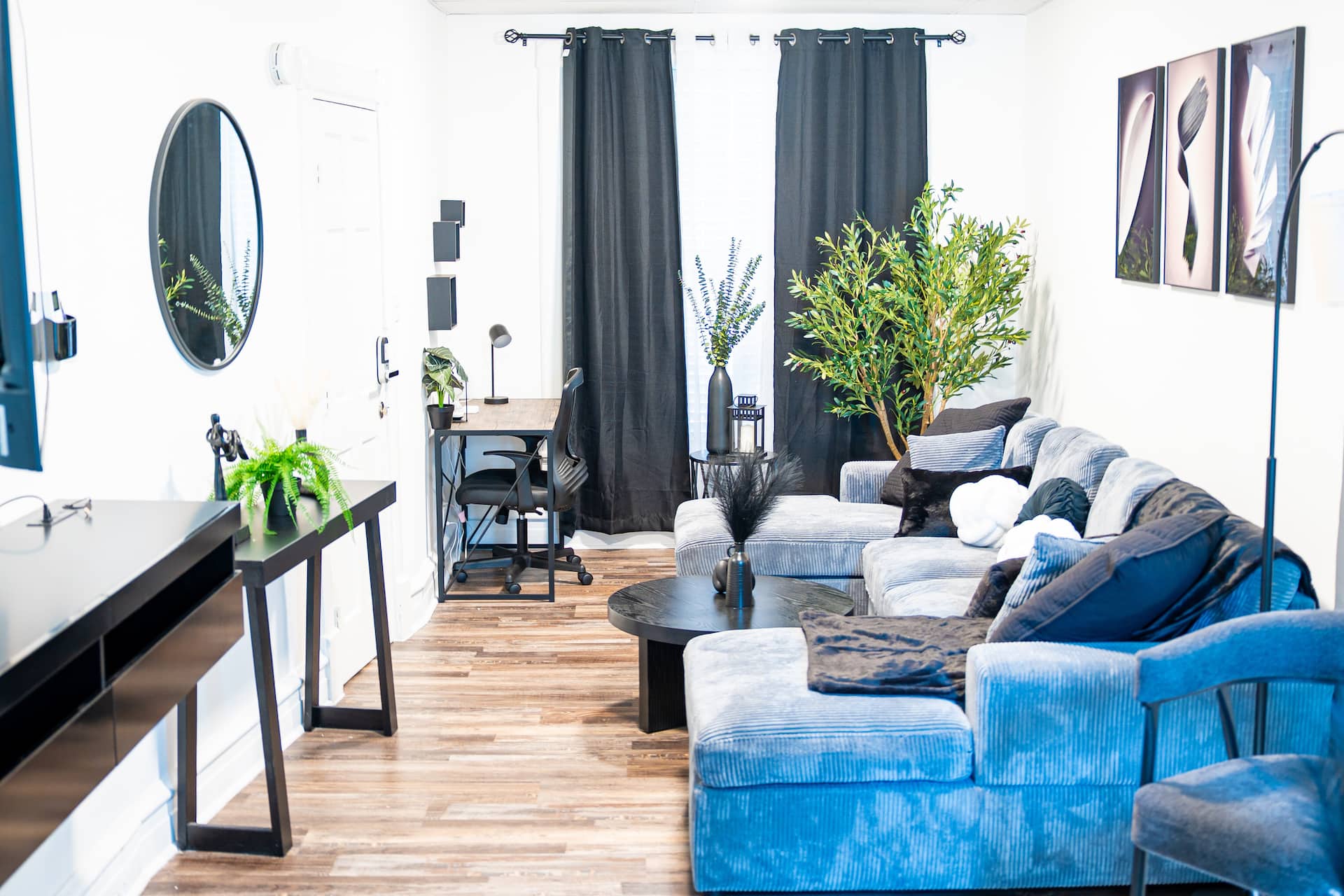 The Cozy Grey Haven Home - 1st floor