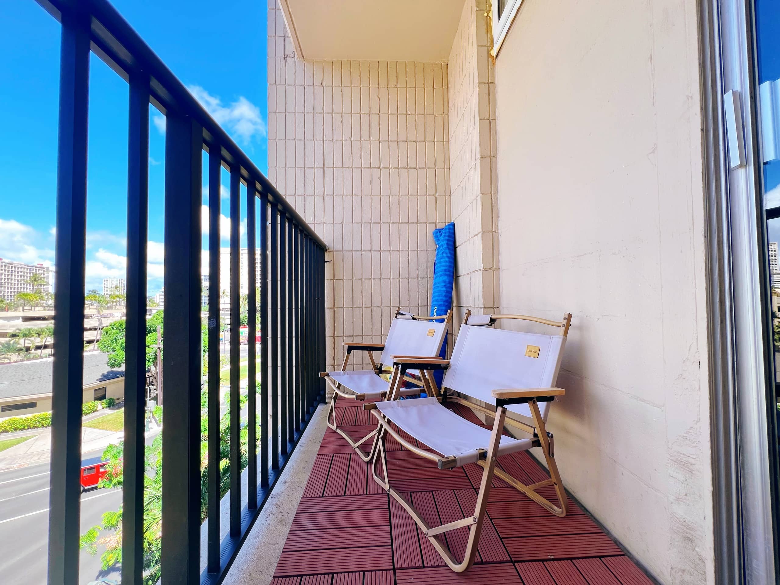 Newly renovated 2b/1b in Waikīkī-Free parking - Photo 35