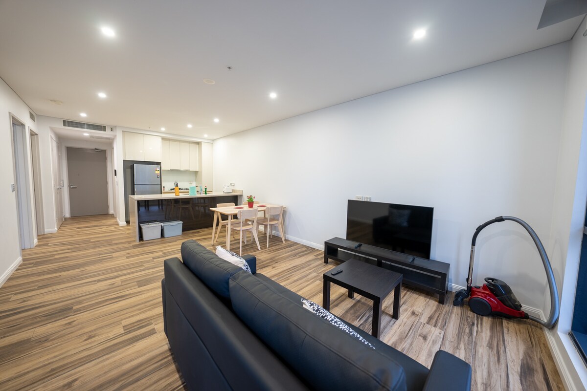 Popular Airbnb listing: 2 bedroom apartment in eastgardens in Eastgardens