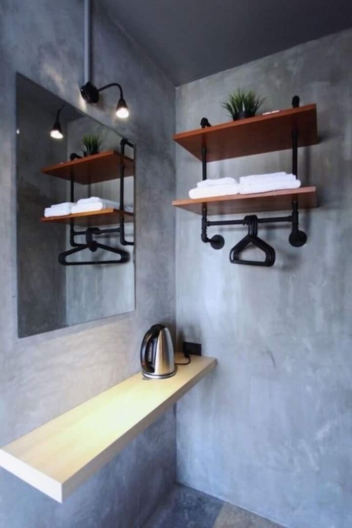 Sukhum Rajamangala Apartment - Bangkok
