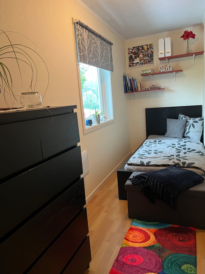 غرفة النوم 2