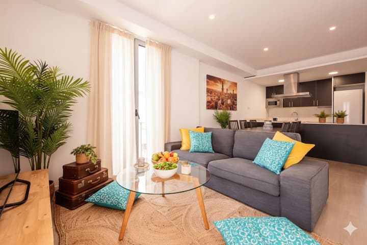 Nice Group Flat: 9-bedroom 6-bath In El Born 18ppl - Barcelona