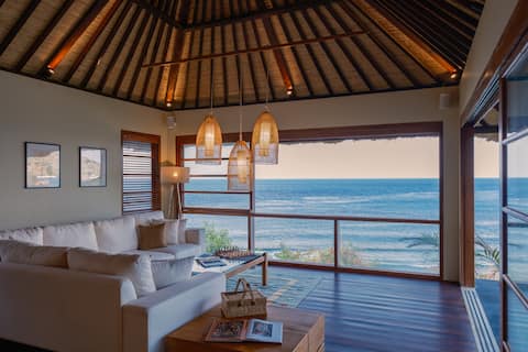 Océa Amed - beachfront private villa 2