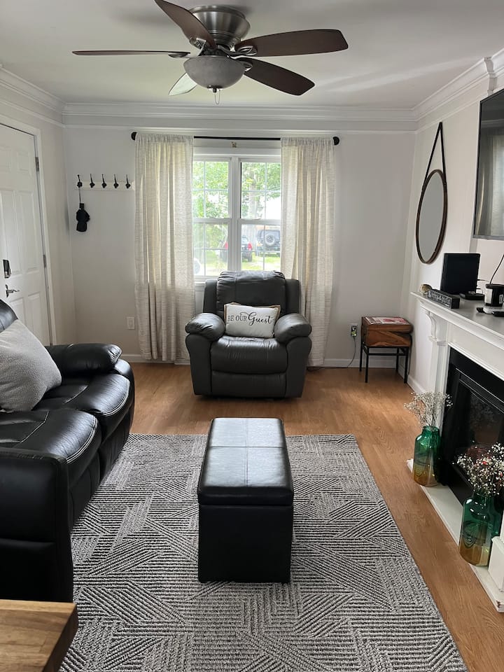 Beachside Retreat - Bellport, NY