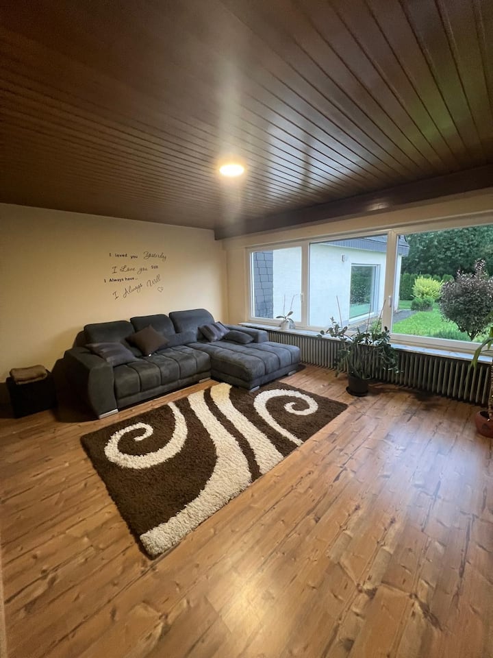 Großer Ruhiger Bungalow Nähe Flughafen Hahn/mosel - Kappel