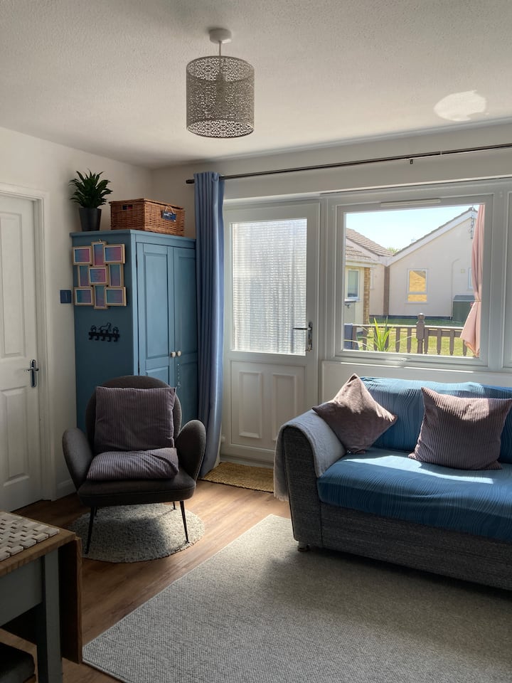 Coastal Village Sea View Bungalow - Pleasurewood Hills Family Theme Park