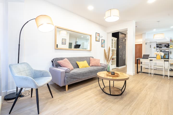 Apartamento Moderno En El Centro De Málaga - Malaga