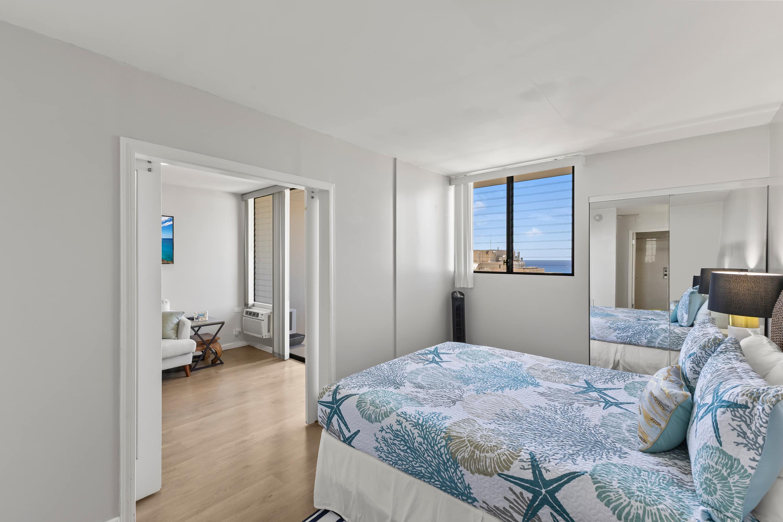 1 BD Ocean View Free Assigned Parking, Gym, AC - Image 11