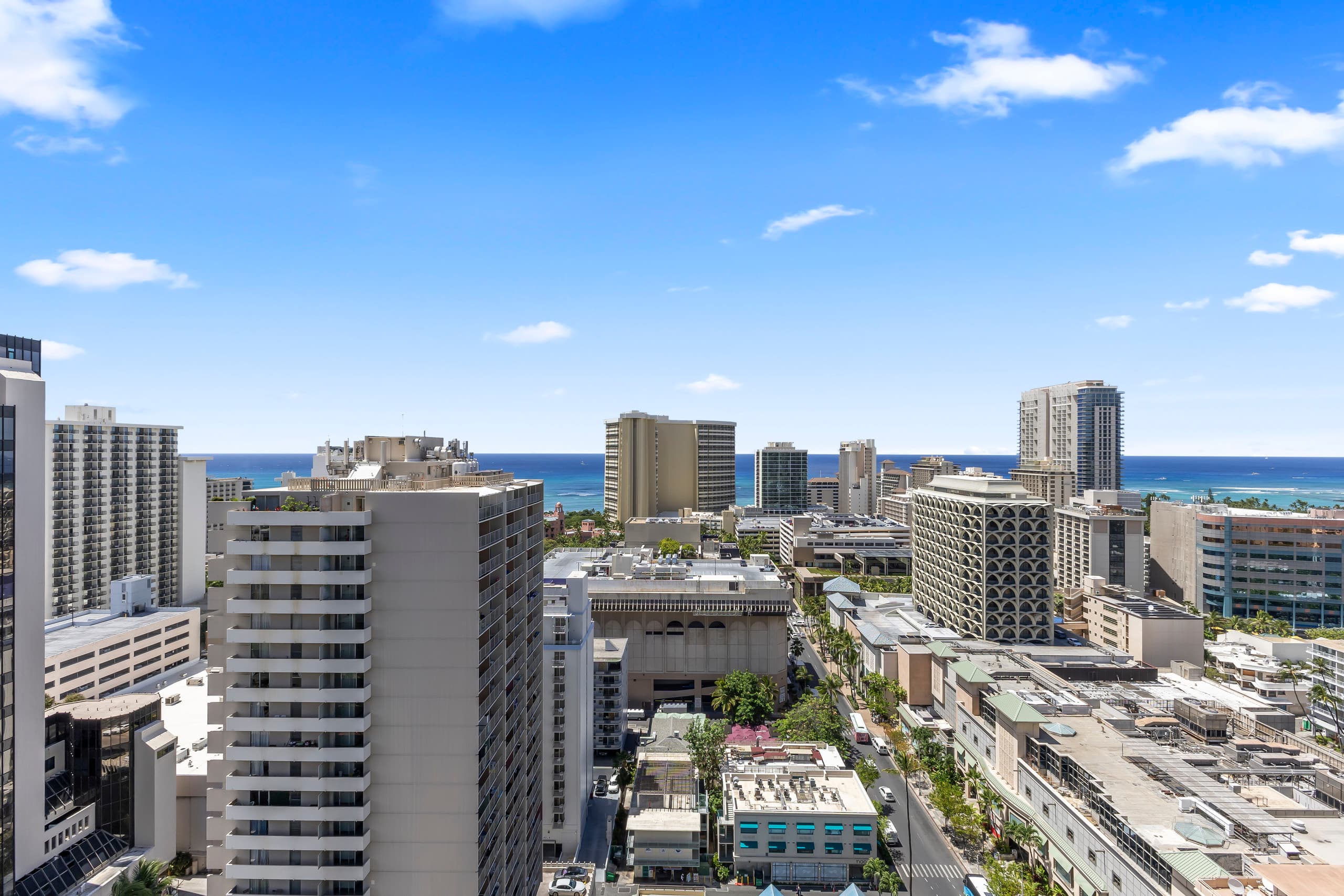 1 BD Ocean View Free Assigned Parking, Gym, AC - Image 56