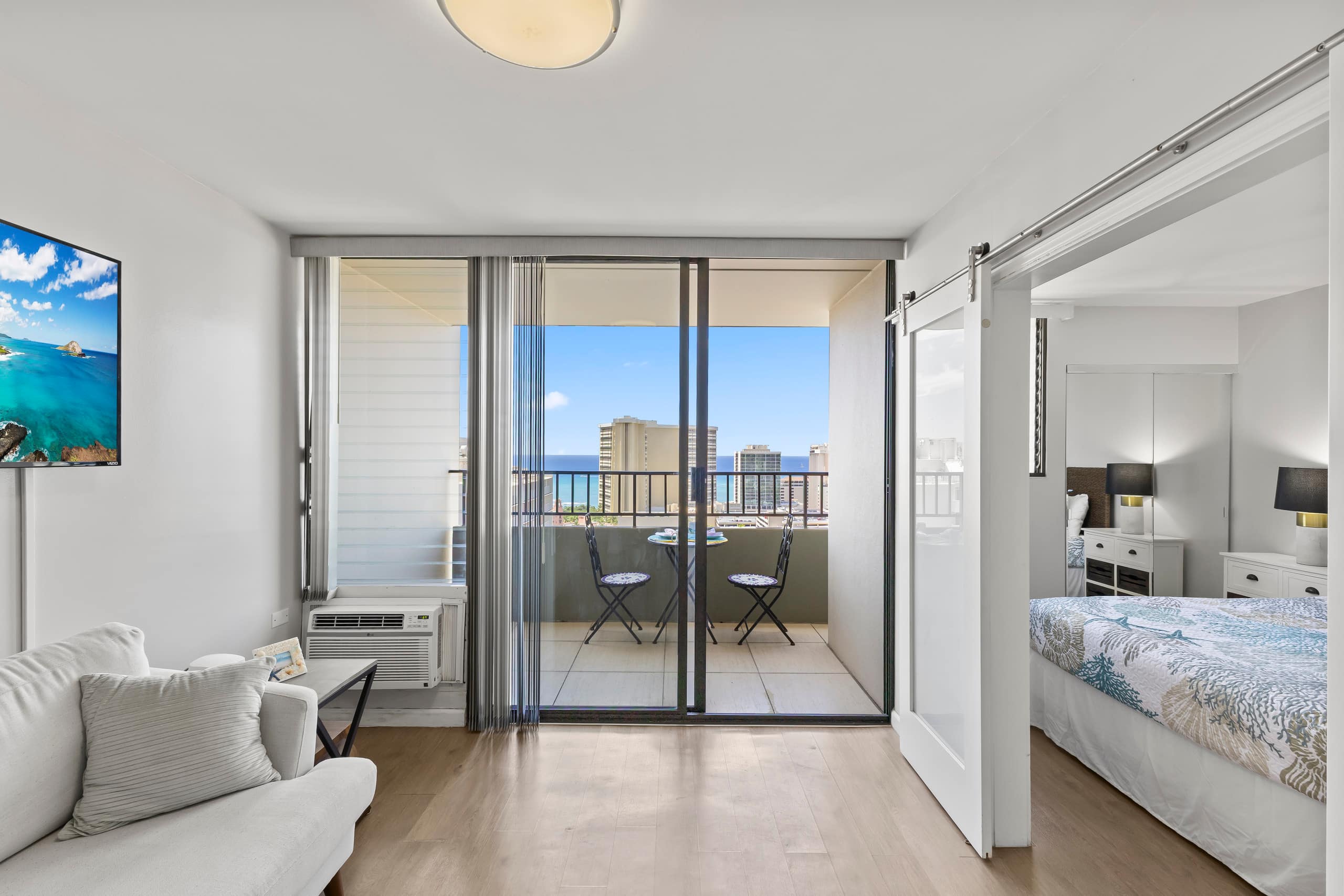 1 BD Ocean View Free Assigned Parking, Gym, AC - Image 8