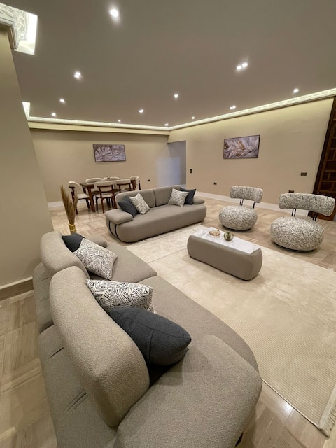 holiday home zamalek 3BR 03