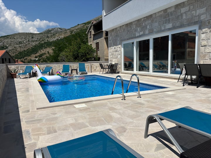 1A KOKO Apartments near Dubrovnik