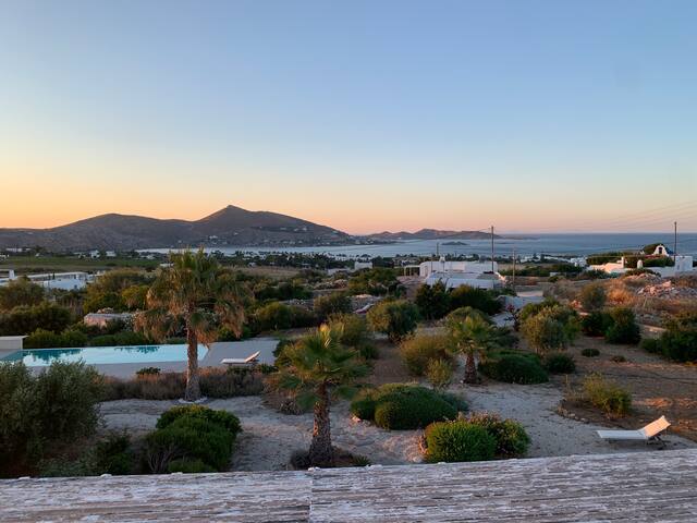 Jolie maison cycladique au calme Naoussa Paros gallery image 3