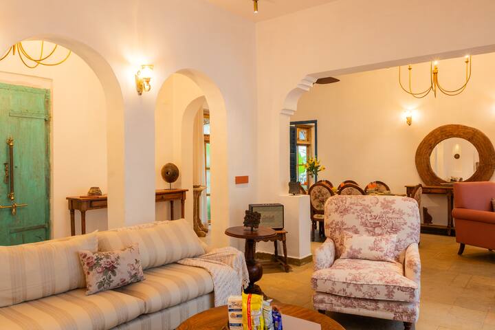 Living room 1 image 11