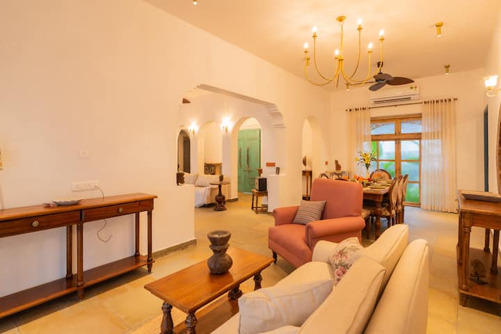 Living room 1 image 1