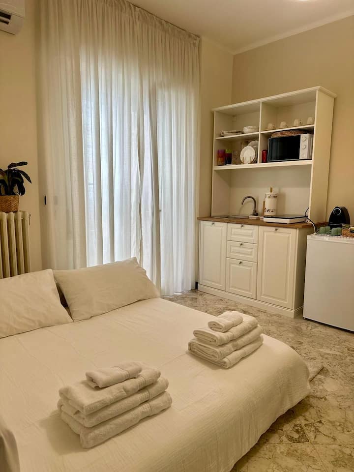 A Casa Mia Bari. Relax In Centro Città A Piedi. - Bari