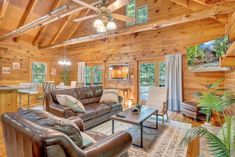 Eagles Rest— Grand, Luxurious & Peaceful Retreat!