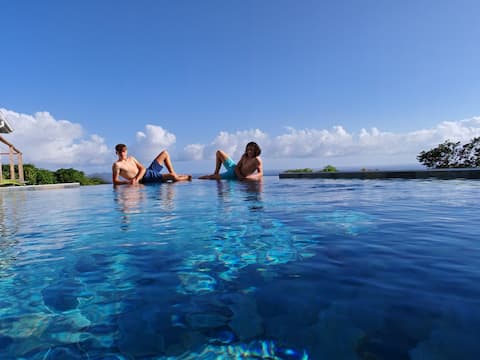2 cottages, heated pool with 180° sea view