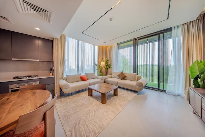 2br Home / Aljada's Amazing Green Views/ Sleeps 6 - Sharjah