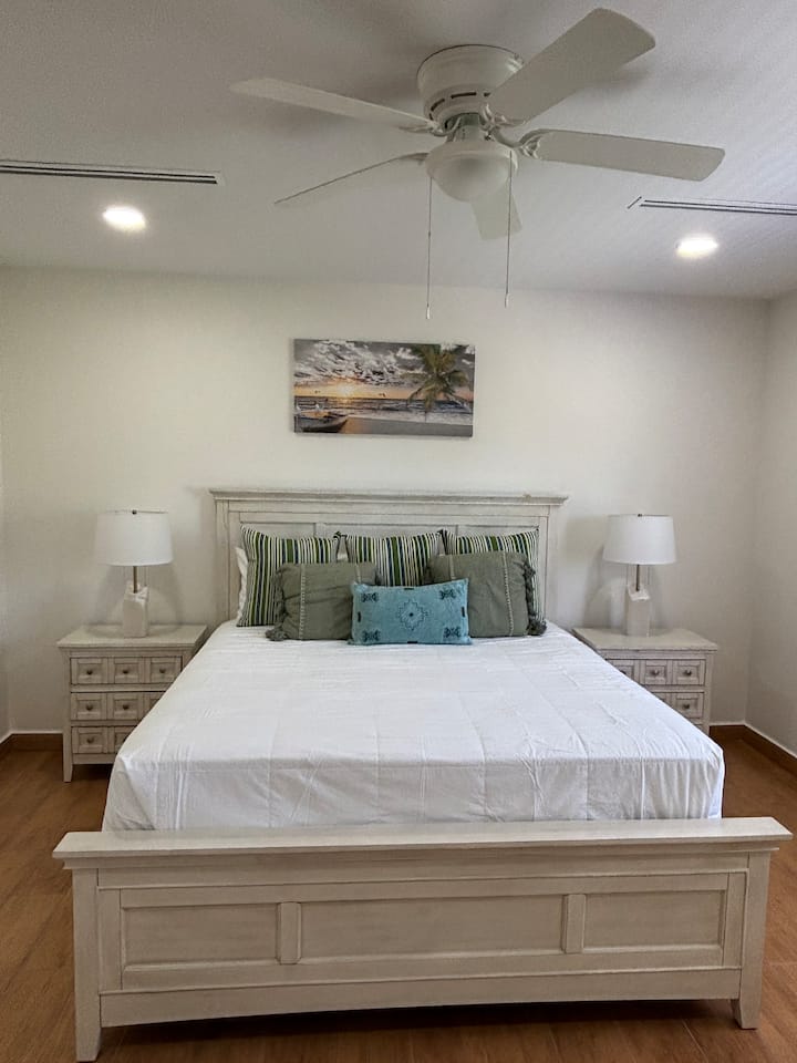 საძინებელი 1