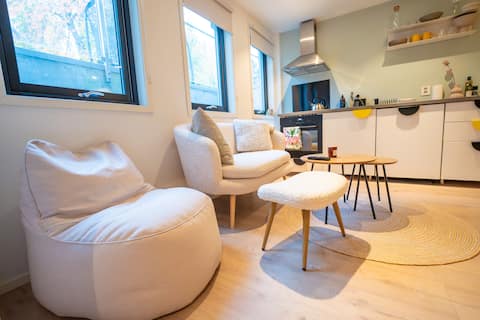 Popular Airbnb listing: Charming apartment. Quiet. Free parking in Nordstrand