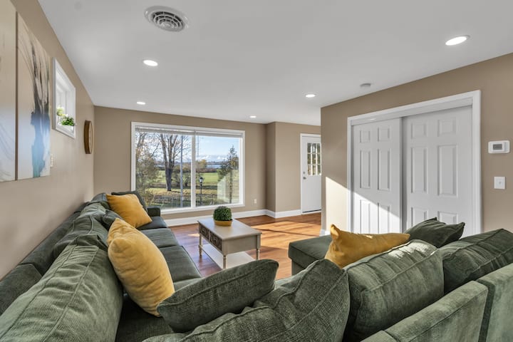 *Riverview*walk To Falls*newly Renovated*6 Bdrms* - Niagara Falls