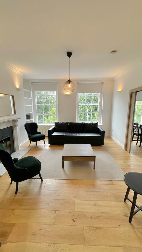 Modern and Spacious 2 bed Apt