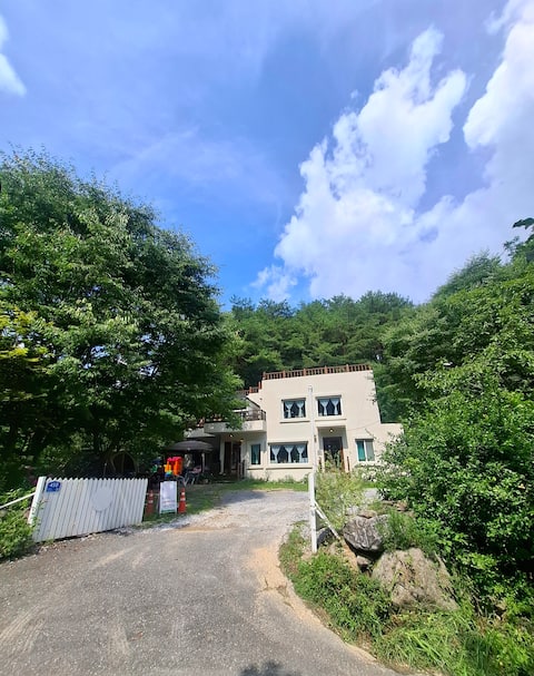 Private sensational accommodation in Jiak Mountain National Park
Wonju Pension! Family accommodation