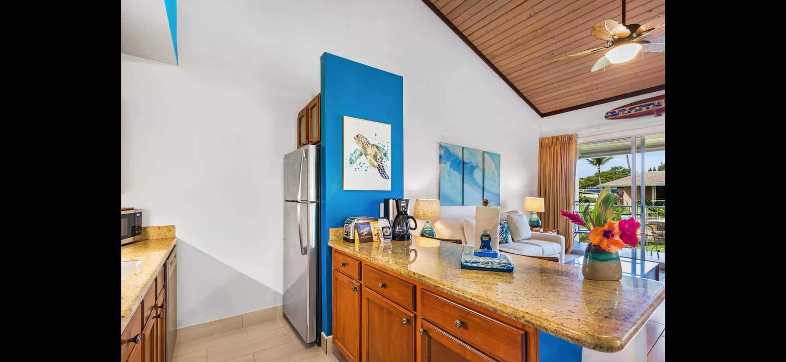 Home in Lahaina · ★4.93 · 1 bedroom · 3 beds · 1 bath - Image 5