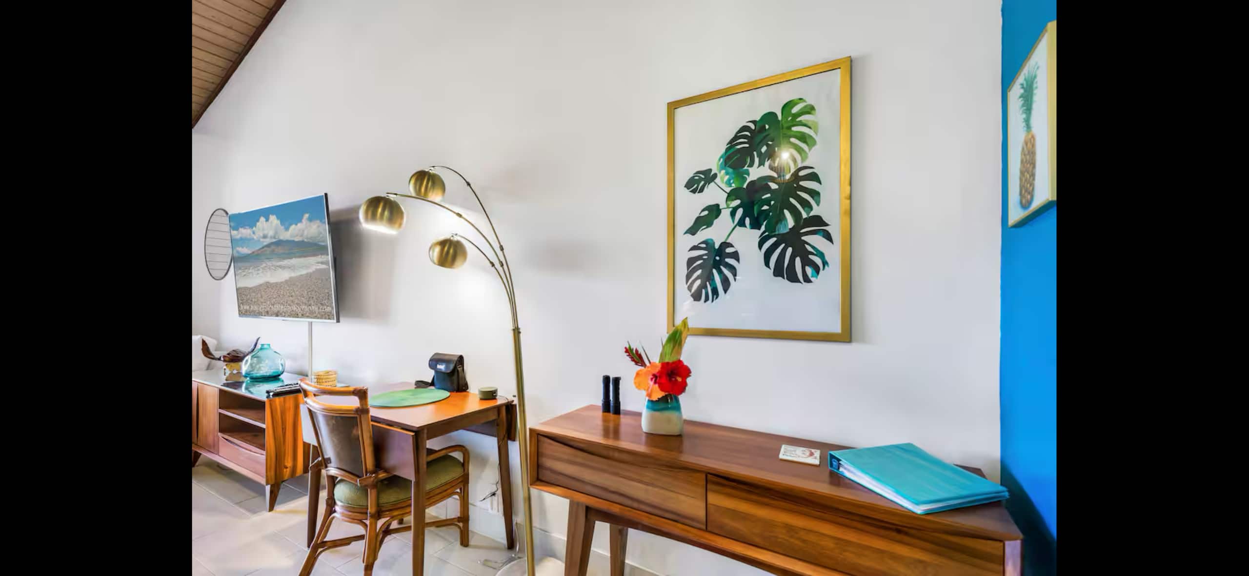 Home in Lahaina · ★4.93 · 1 bedroom · 3 beds · 1 bath - Image 27