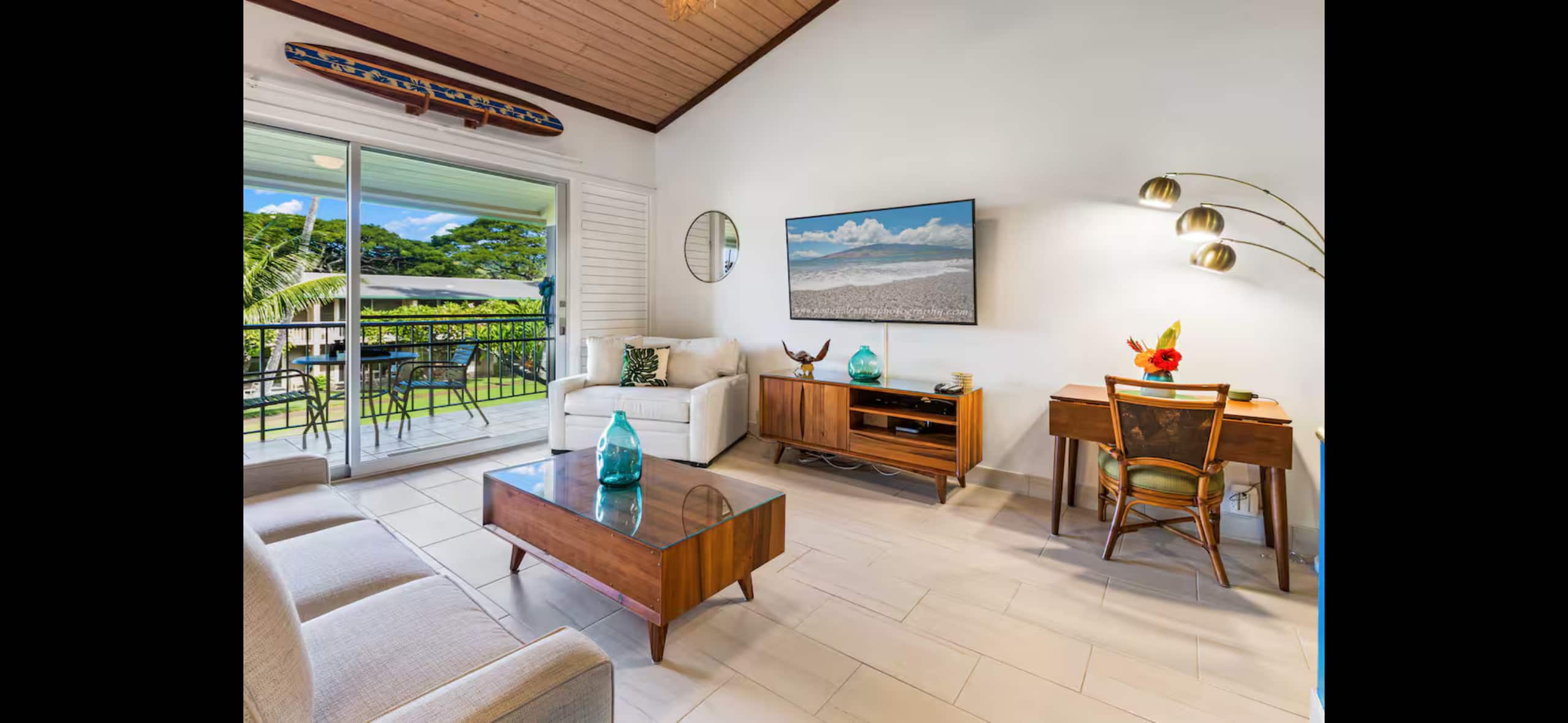 Home in Lahaina · ★4.93 · 1 bedroom · 3 beds · 1 bath - Image 4
