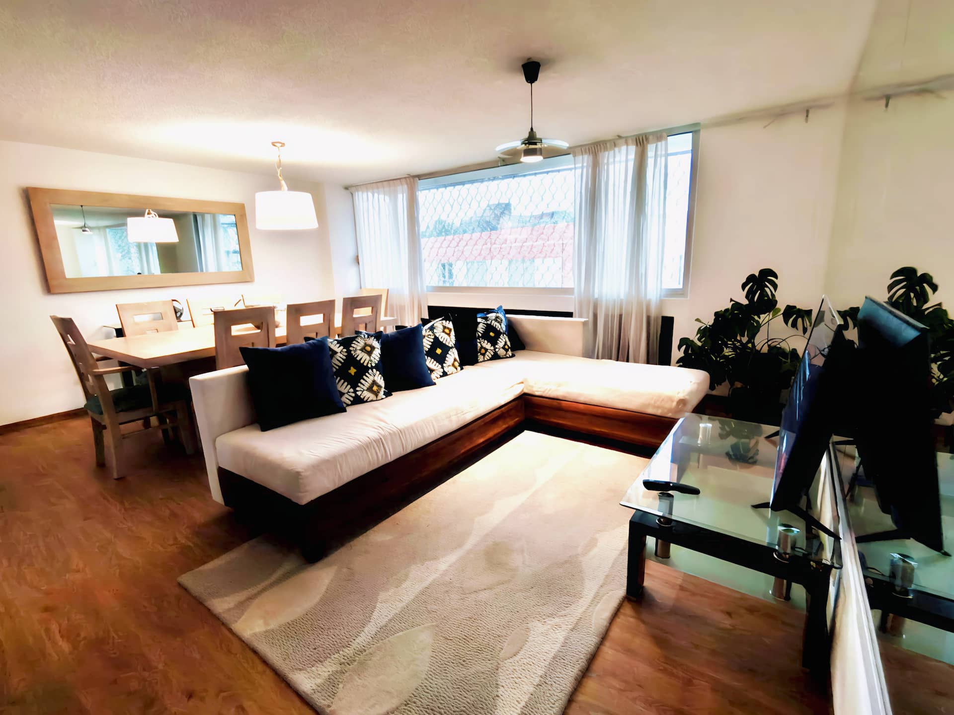 Private 3BR | 3 bath near Estadio Azul & WTC — photo 1