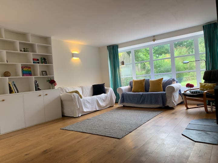Chantry Studio - Thurlestone